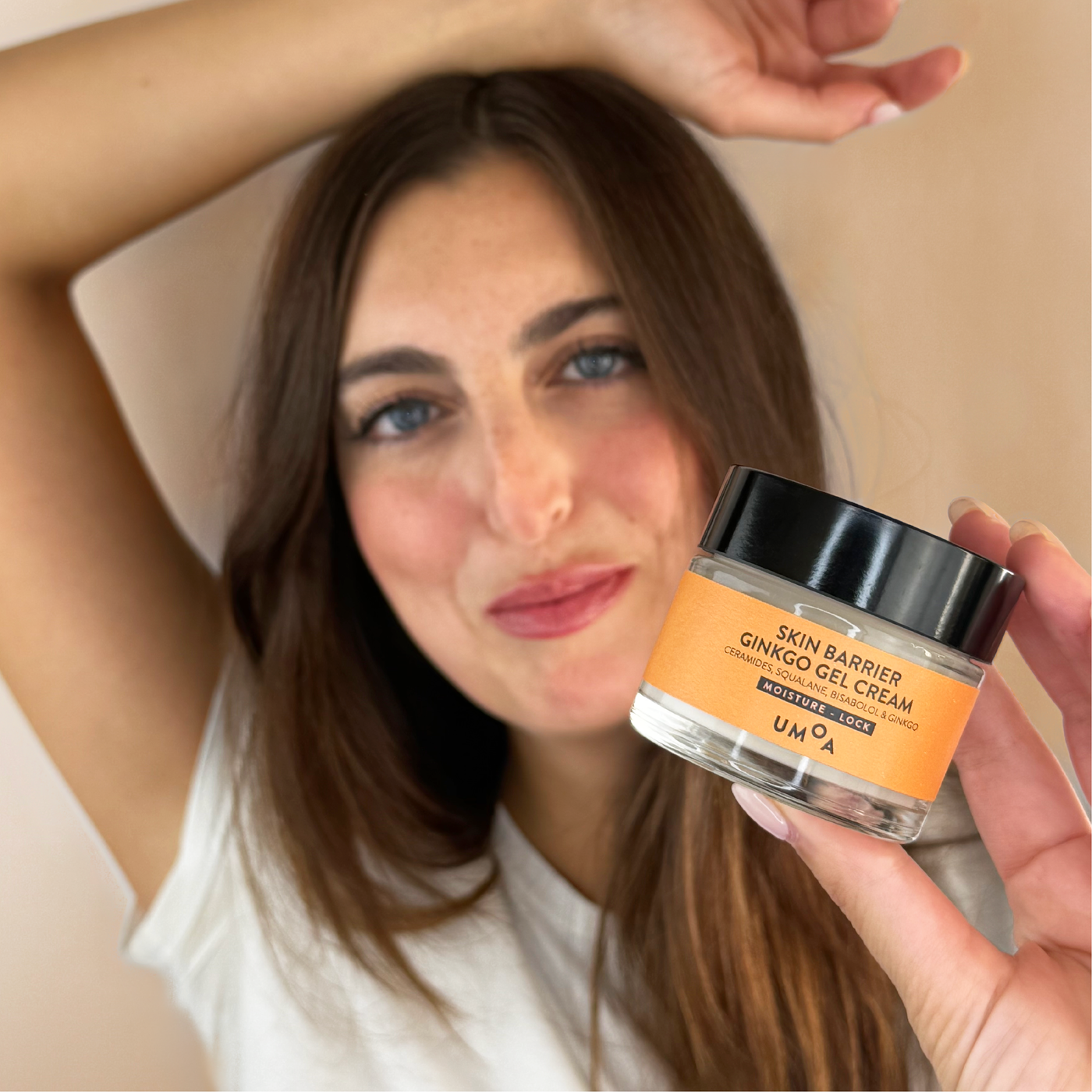 Crema gel hidratante facial con ceramidas