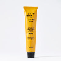 Nourishing and soothing hand cream